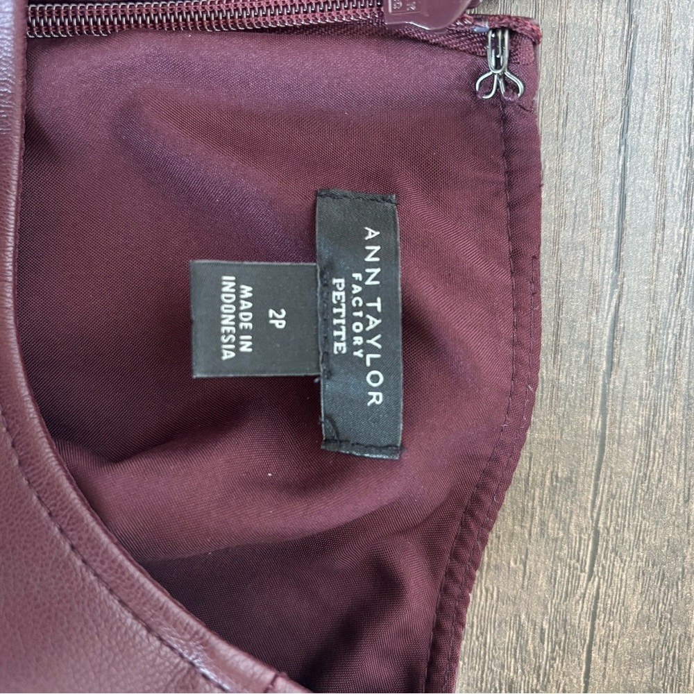 Ann Taylor faux leather burgundy/wine dress 2P - Picture 5 of 6